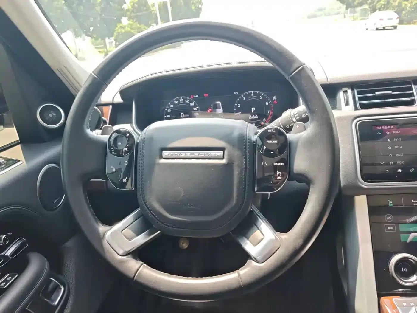 Range Rover 2020 3.0 L6 Grand Edition — миниатюра 10