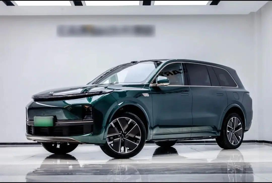 Li Auto L9 2025 Ultra Smart Refreshed Edition — миниатюра 1
