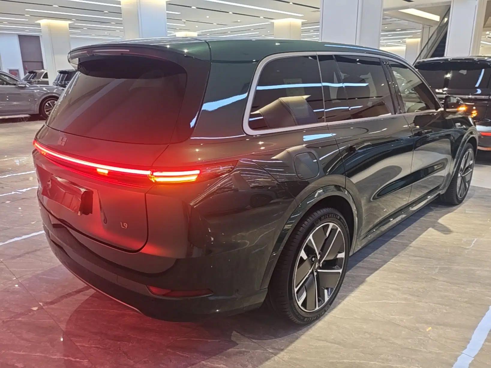 Li Auto L9 2025 Ultra Smart Refreshed Edition — миниатюра 6
