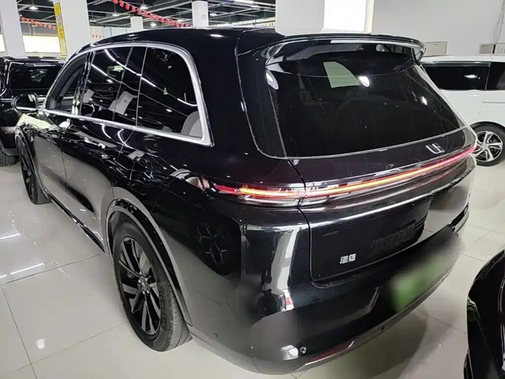 Li Auto L8 2023 Pro — миниатюра 5