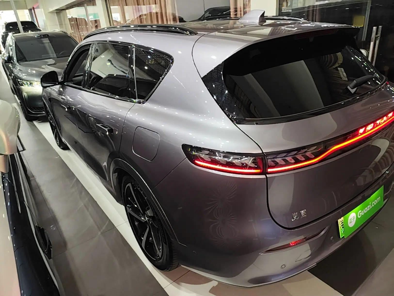 VOYAH FREE 2025 Model FREE+ Four-Wheel-Drive Qiankun Edition — миниатюра 4