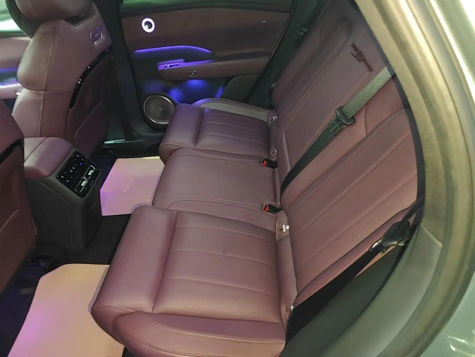 VOYAH FREE 2025 Model FREE+ Four-Wheel-Drive Qiankun Edition — миниатюра 20