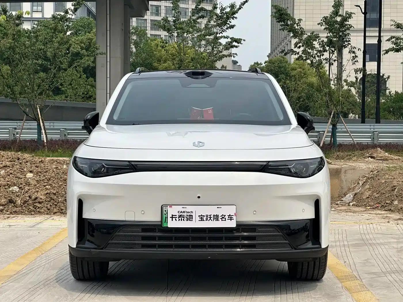 Leapmotor C16 2026 Extended Range 280 LiDAR Edition 6-Seater — миниатюра 2