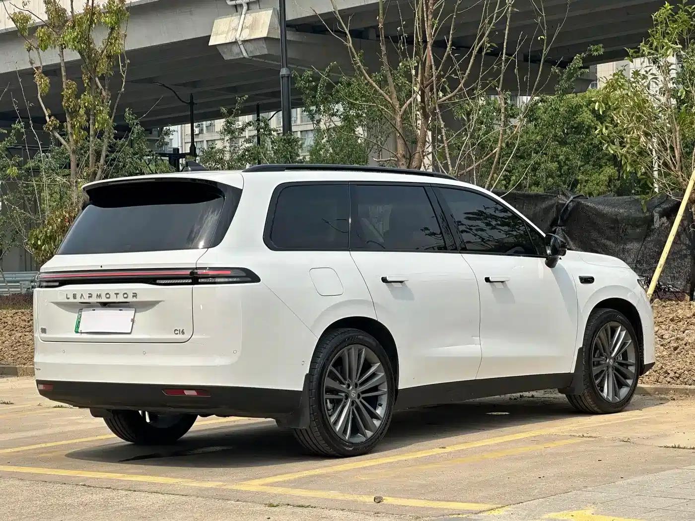 Leapmotor C16 2026 Extended Range 280 LiDAR Edition 6-Seater — миниатюра 21
