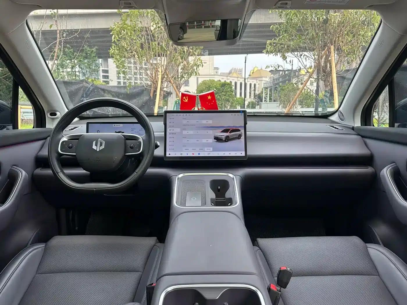 Leapmotor C16 2026 Extended Range 280 LiDAR Edition 6-Seater — миниатюра 4