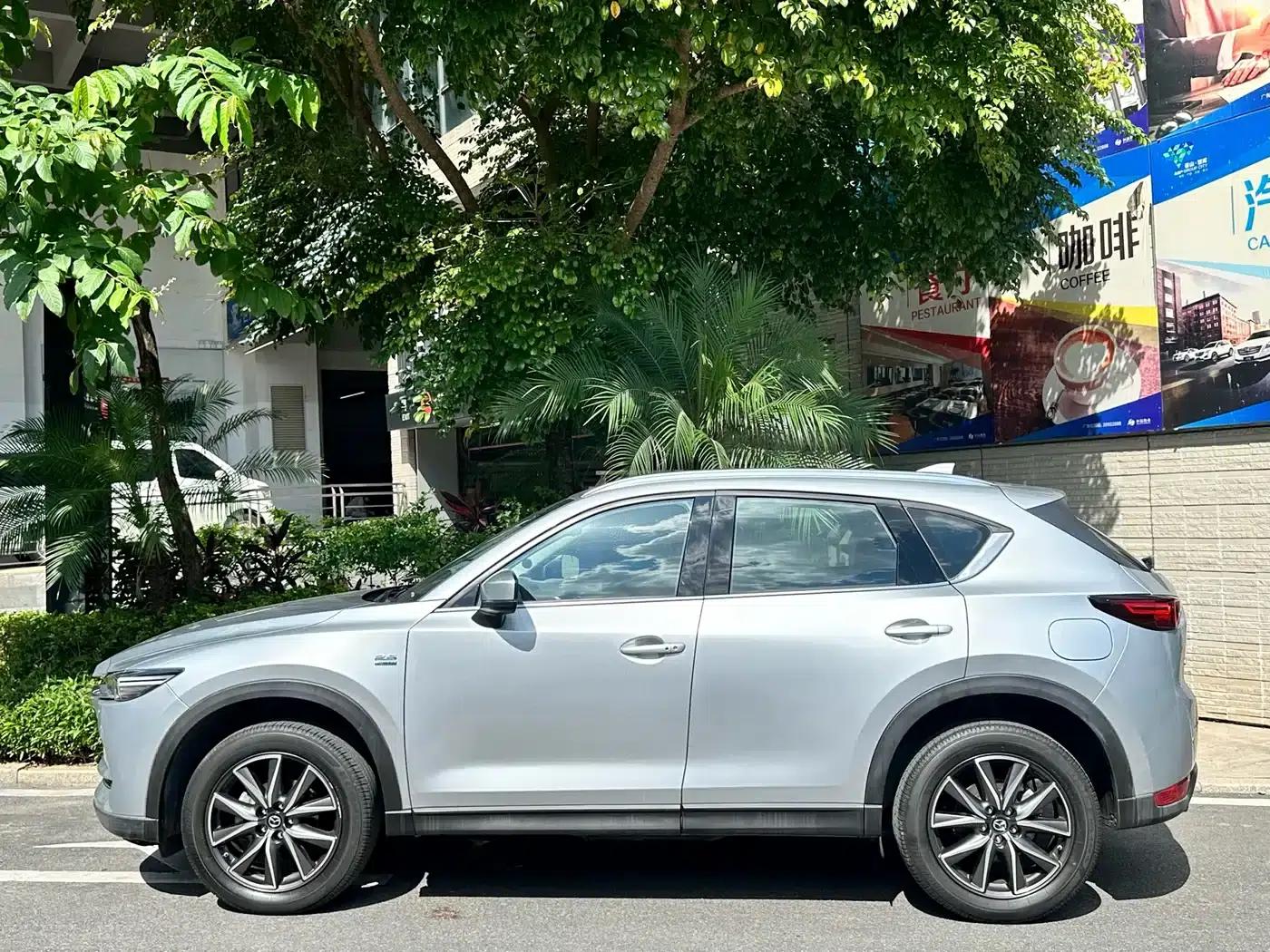 Mazda CX-5 2020 2.5L Automatic AWD Flagship Model — миниатюра 8