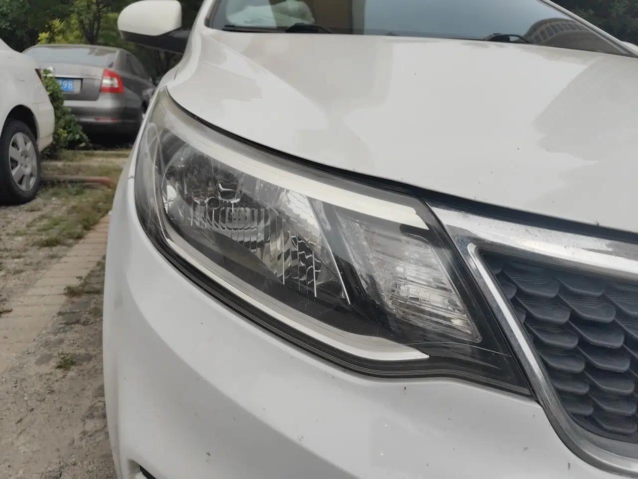 Kia K2 2015 Sedan 1.4L Automatic GLS — миниатюра 7