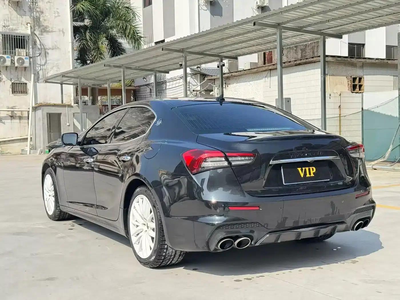2014 Ghibli 3.0T Standard Edition — миниатюра 4