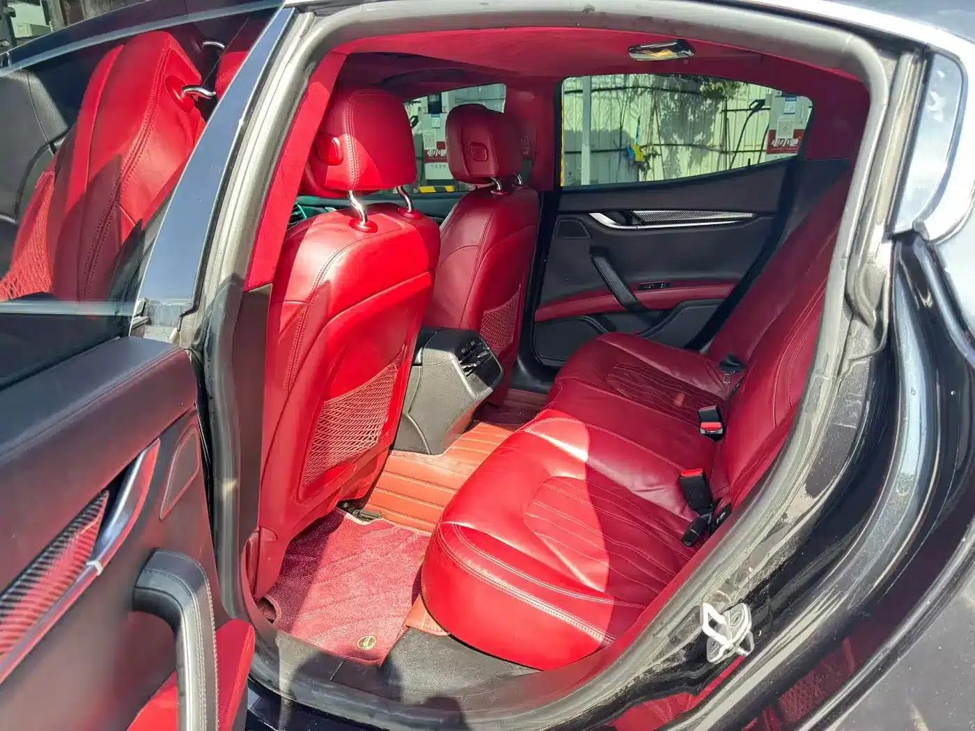 2014 Ghibli 3.0T Standard Edition — миниатюра 8