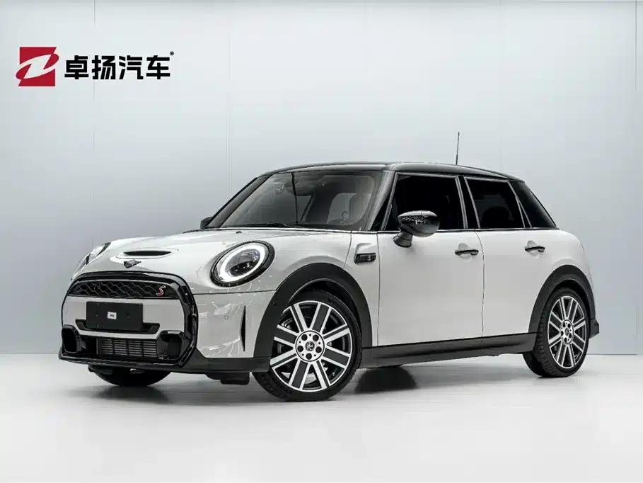 MINI 2023 Facelift 2.0T COOPER S Artist 5-Door Edition — миниатюра 1