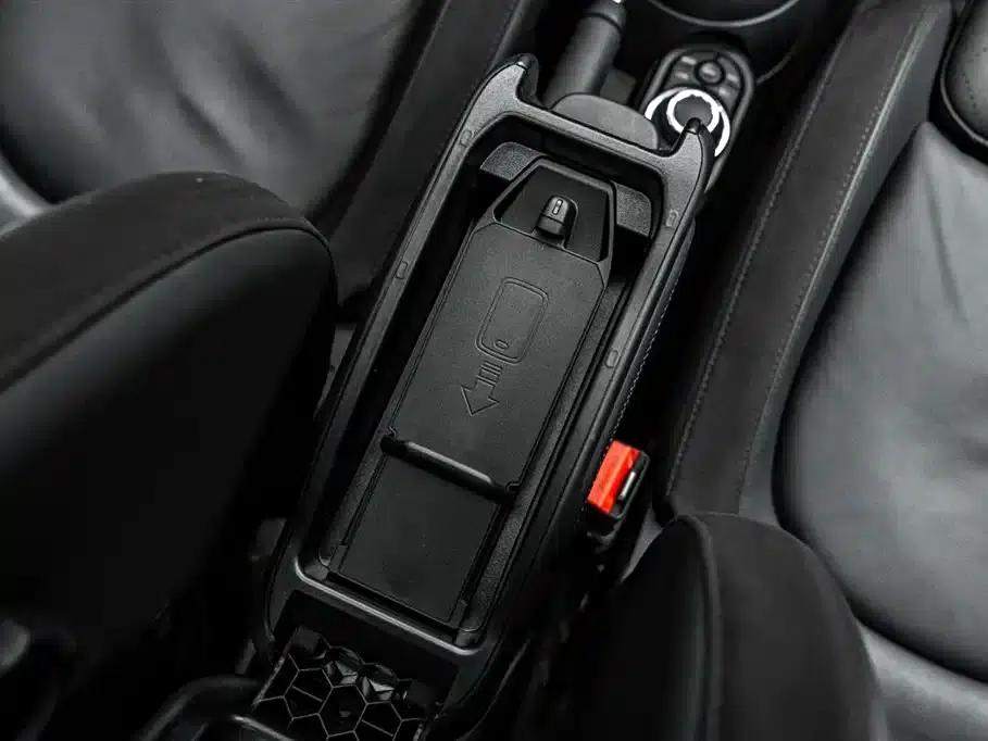 MINI 2023 Facelift 2.0T COOPER S Artist 5-Door Edition — миниатюра 30