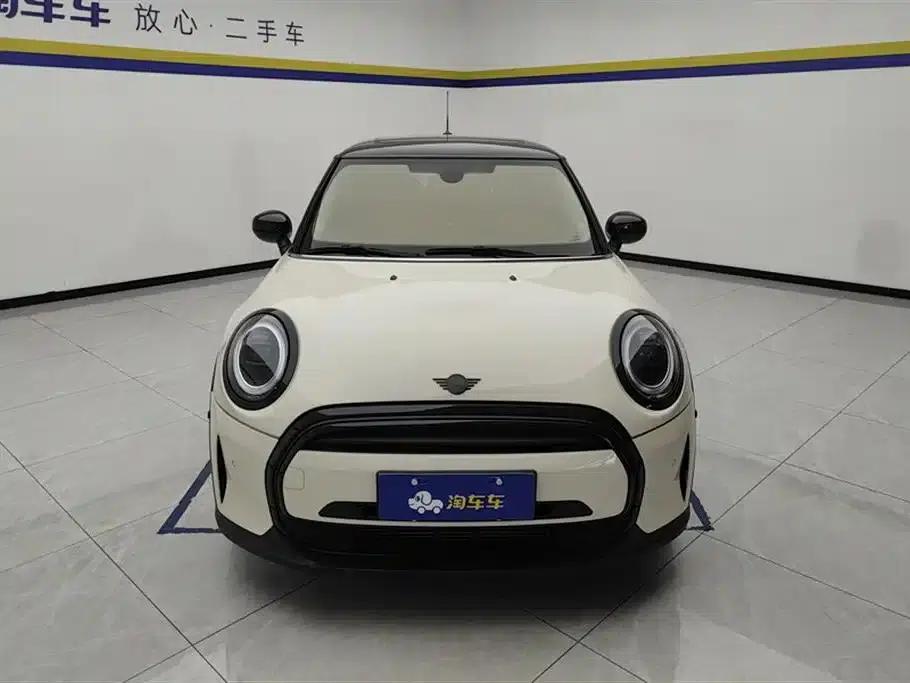 MINI 2022 1.5T COOPER Artist — миниатюра 2