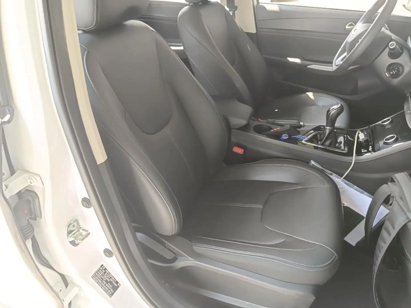 Chery Arrizo 5 2021 PRO 1.5L Manual Youth Edition — миниатюра 19