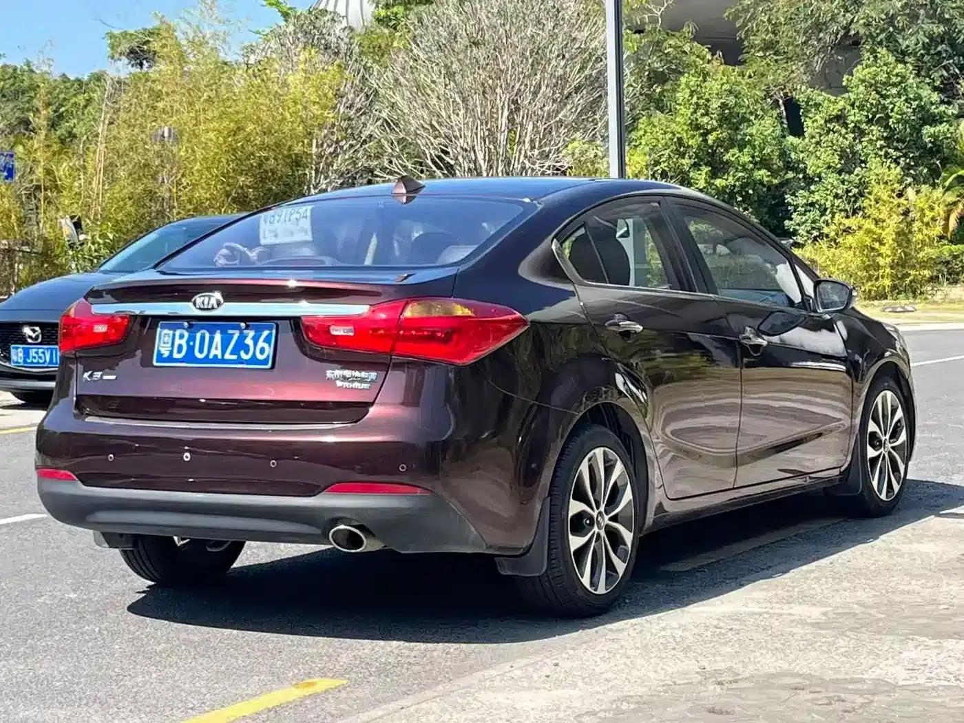Kia K3 2013 1.6L Automatic Premium — миниатюра 8