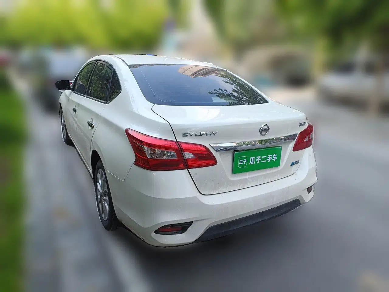 Nissan Sylphy 2019 1.6XV CVT Smart Connect Luxury Edition China V Standard — миниатюра 4