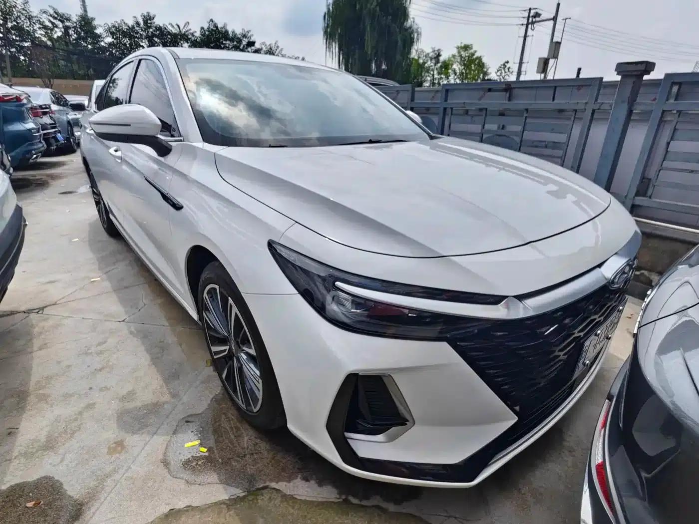 Chery Arrizo 8 2023 1.6T DCT (Standard) — миниатюра 2