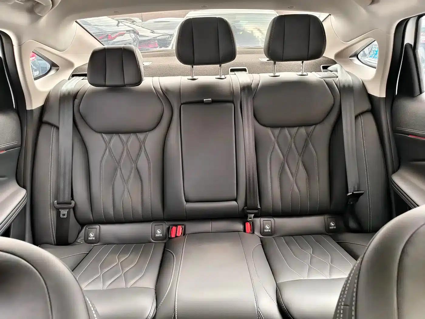 Chery Arrizo 8 2023 1.6T DCT (Standard) — миниатюра 11