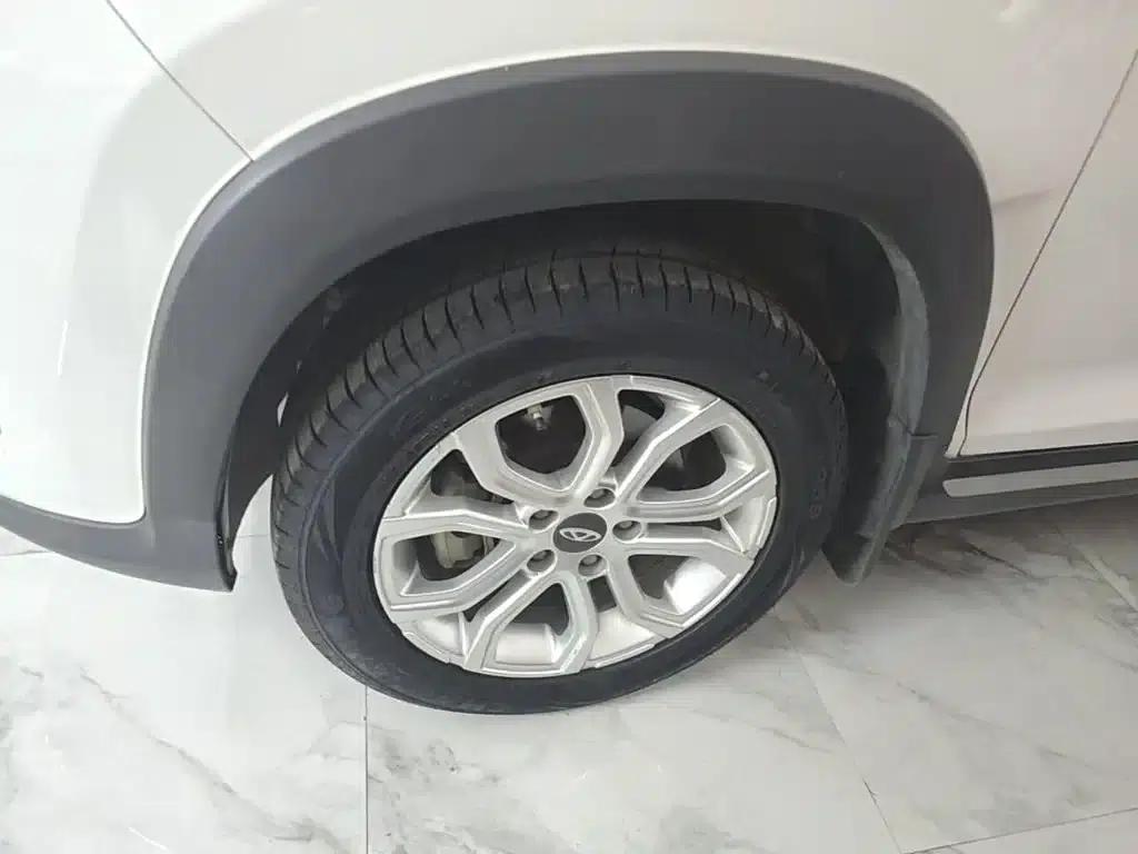 Chery Tiggo 3x 2021 PLUS 1.5L CVT Enjoyable Red Date Edition — миниатюра 23