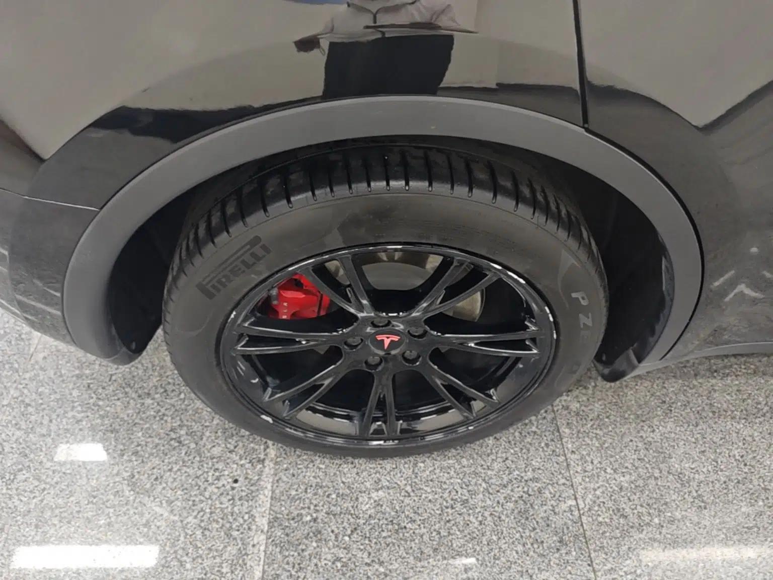 Tesla Model Y 2022 Rear-Wheel-Drive Version — миниатюра 11