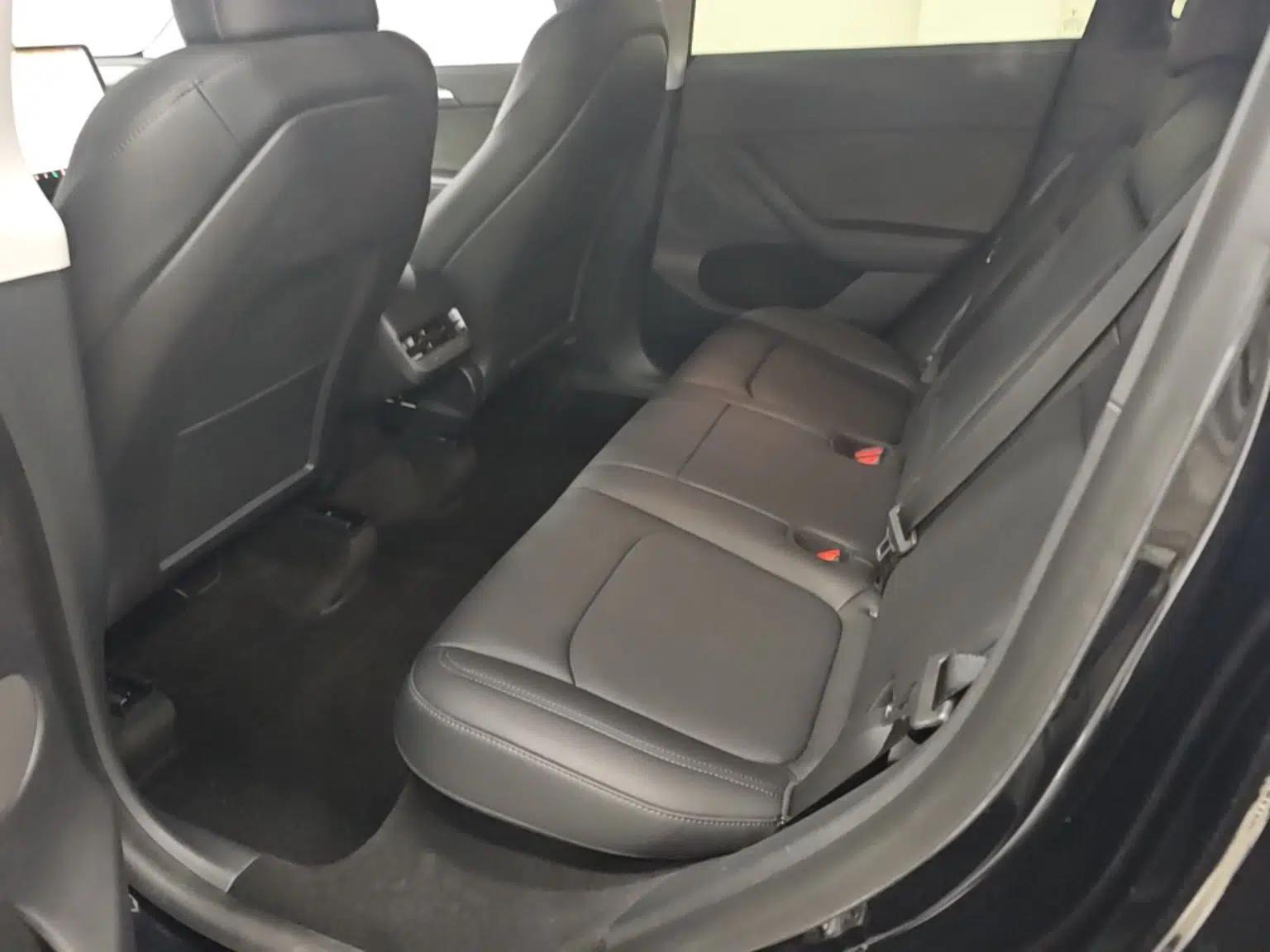 Tesla Model Y 2022 Rear-Wheel-Drive Version — миниатюра 20