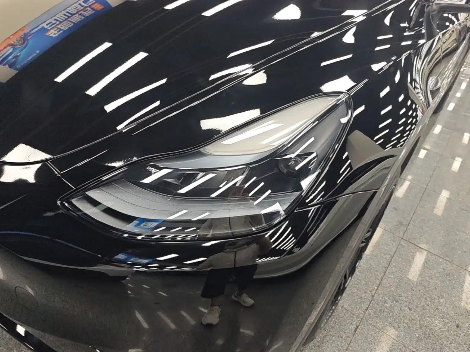 Tesla Model Y 2022 Rear-Wheel-Drive Version — миниатюра 8