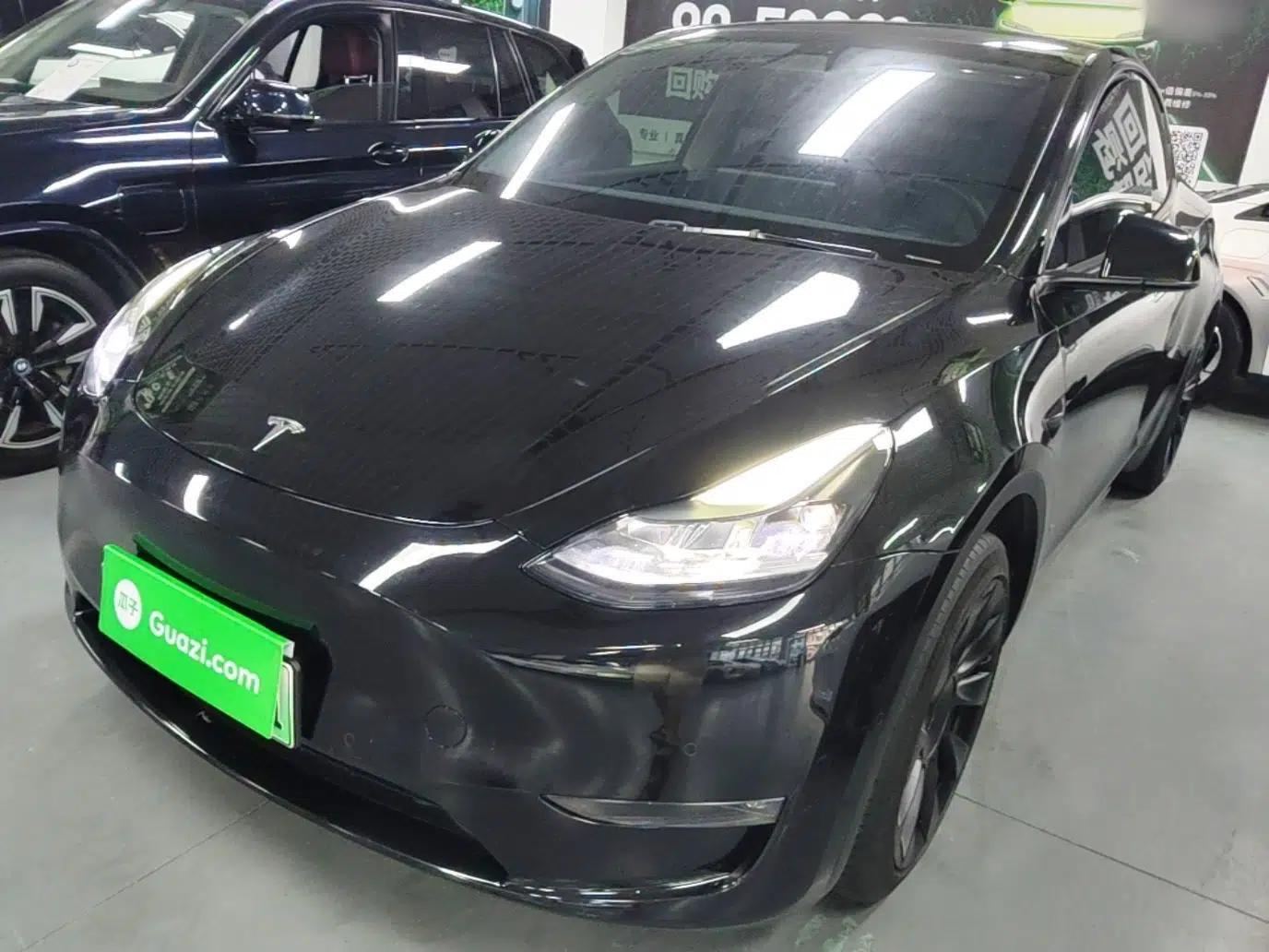 Tesla Model Y 2022 Revised Version Long-Range All-Wheel Drive — миниатюра 1