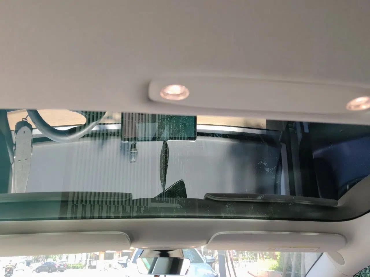 Tesla Model 3 2019 Long-Range All-Wheel-Drive Version — миниатюра 15
