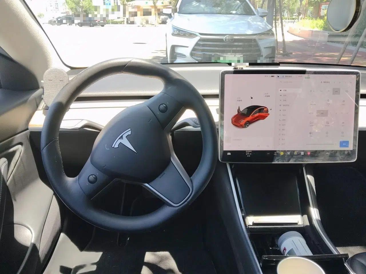 Tesla Model 3 2019 Long-Range All-Wheel-Drive Version — миниатюра 9