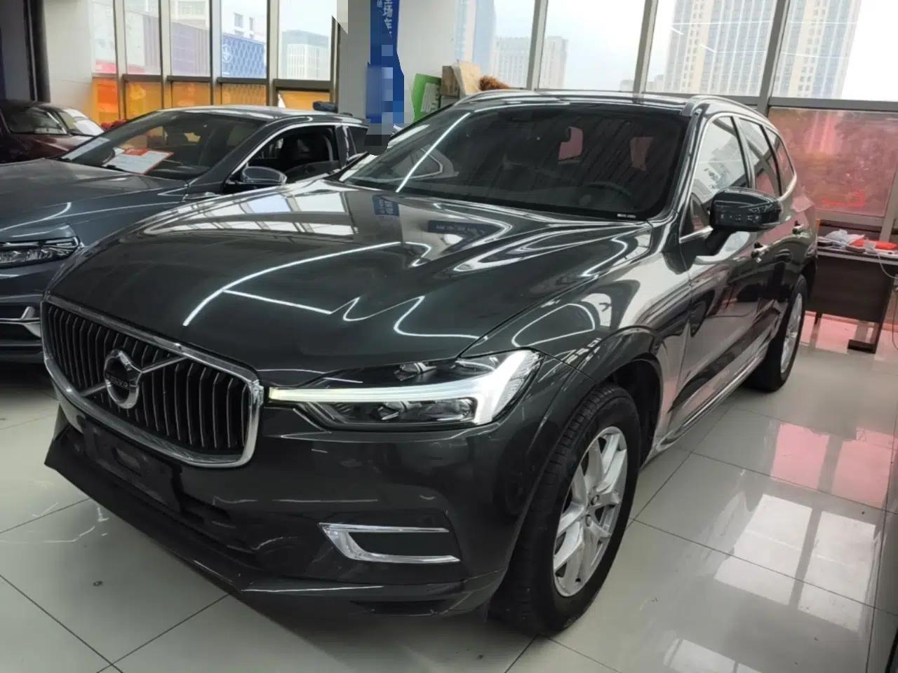Volvo XC60 2021 T5 4x4 Smart Luxury Edition — миниатюра 1