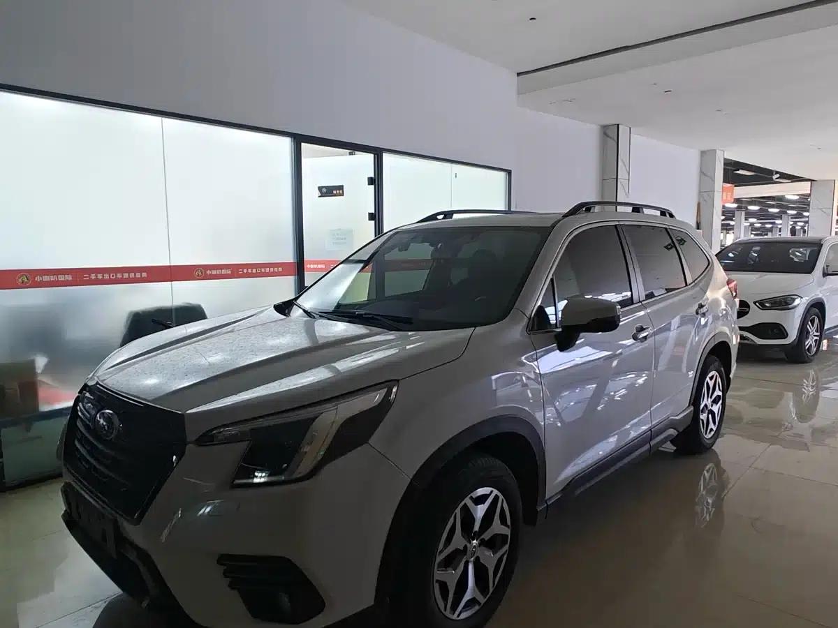 Forester 2022 2.0i AWD Luxury Edition EyeSight — миниатюра 1