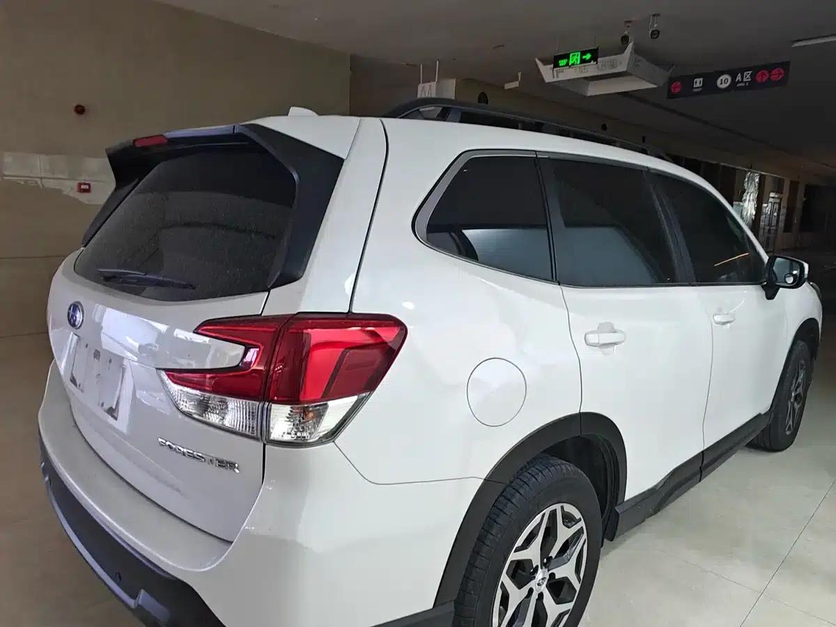 Forester 2022 2.0i AWD Luxury Edition EyeSight — миниатюра 12