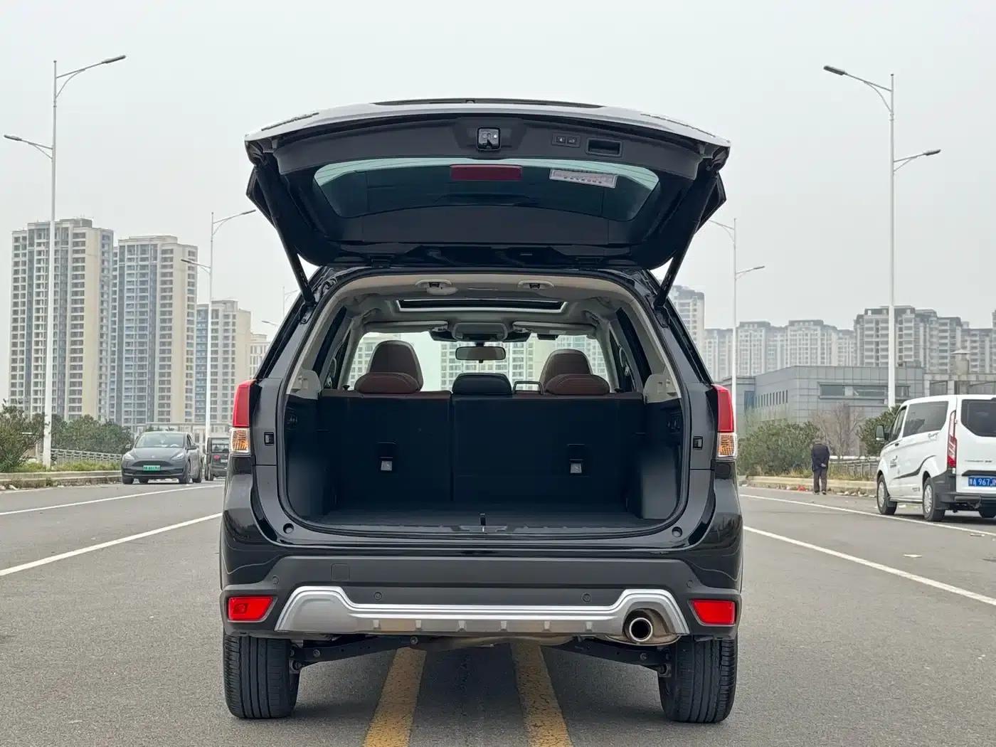 Forester 2024 2.5i AWD Flagship Edition EyeSight — миниатюра 30