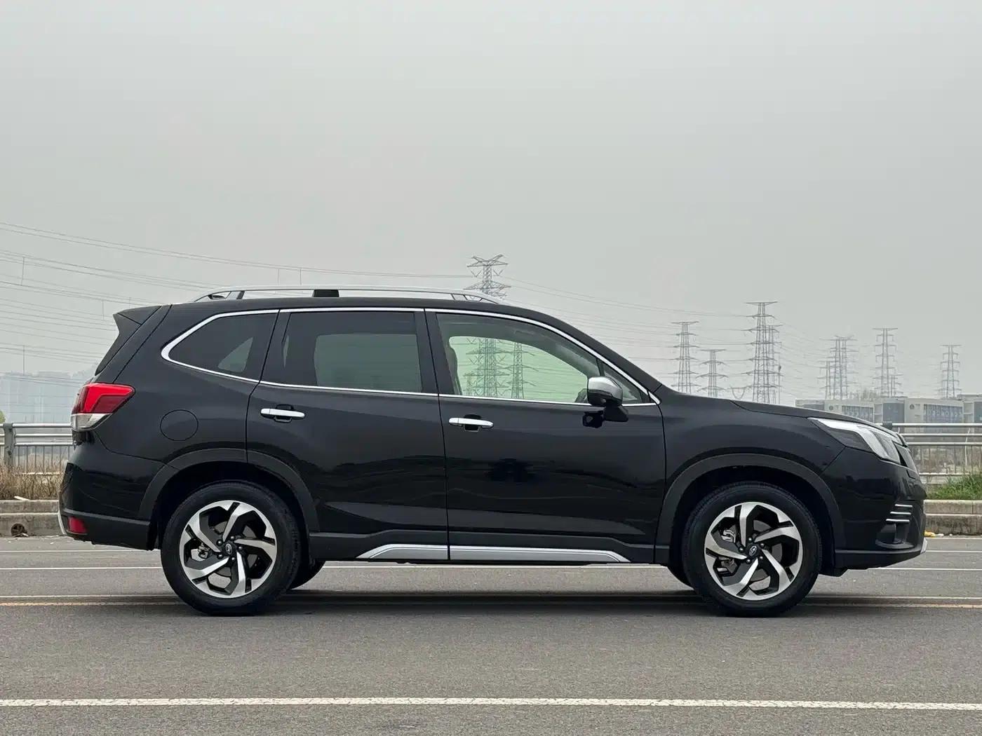 Forester 2024 2.5i AWD Flagship Edition EyeSight — миниатюра 4