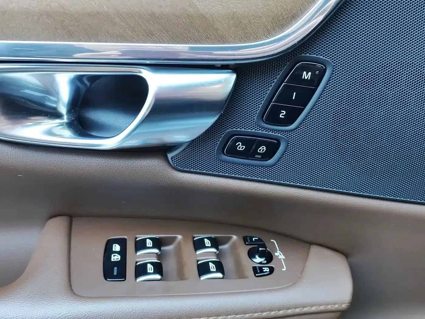 2024 Volvo S90 B5 Smart Luxury Edition — миниатюра 18