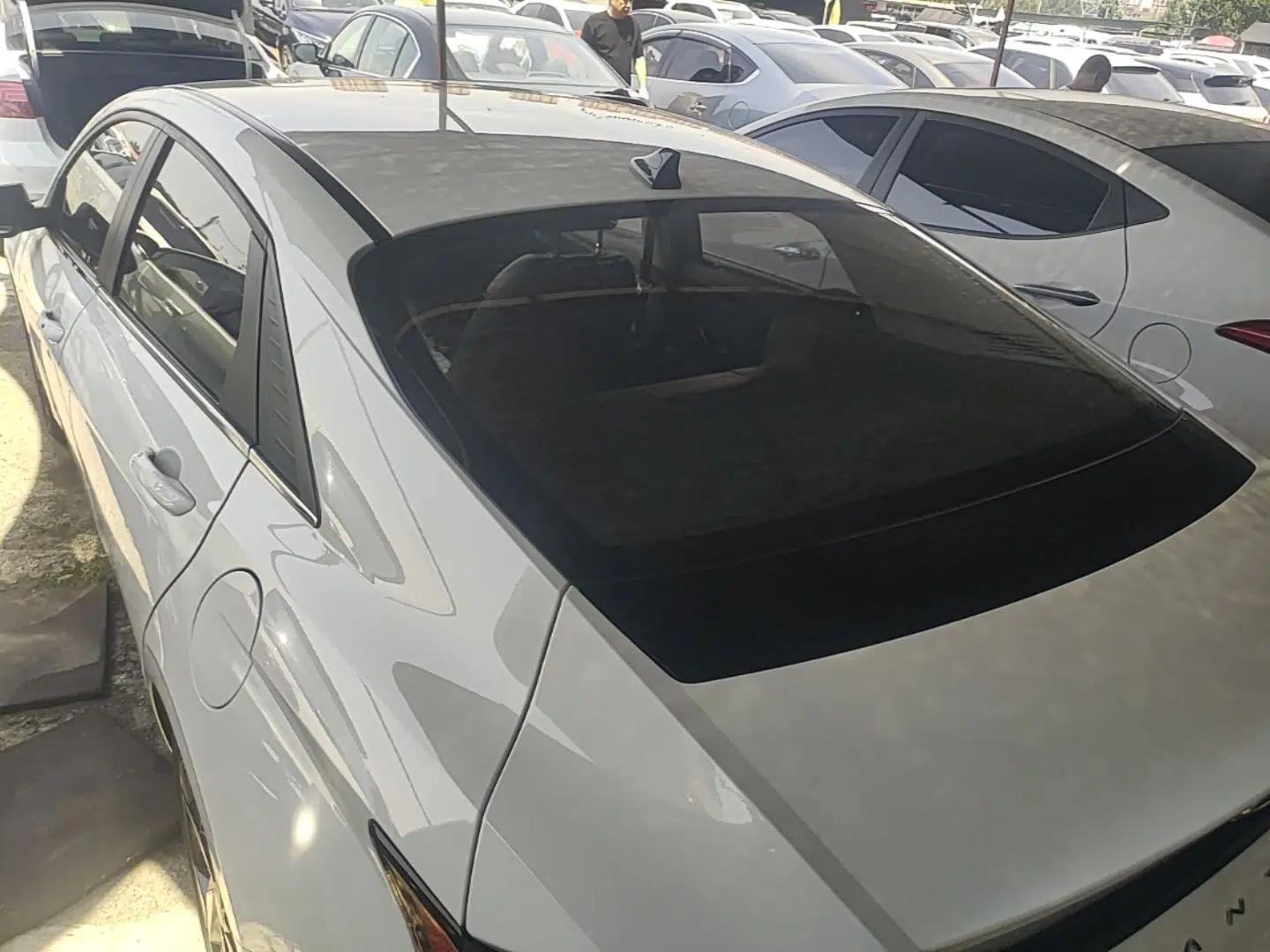 Hyundai Elantra 2021 1.5L CVT GLX Elite Edition — миниатюра 4