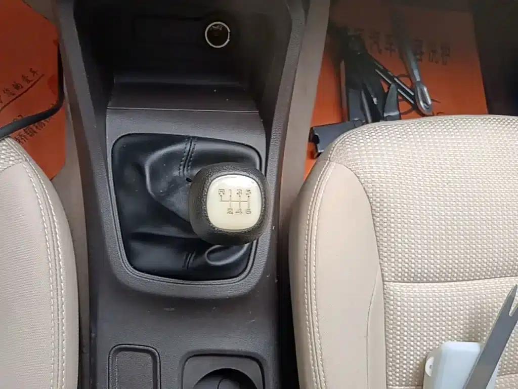 Wuling Hongguang 2019 1.5L S Standard Edition (National VI Emission Standard) LAR — миниатюра 14
