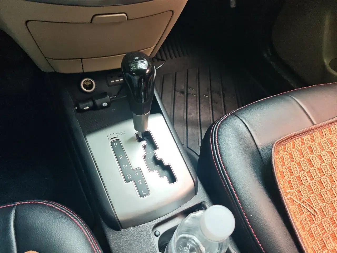 Hyundai Celesta 2015 1.6L Automatic Comfort Model — миниатюра 14