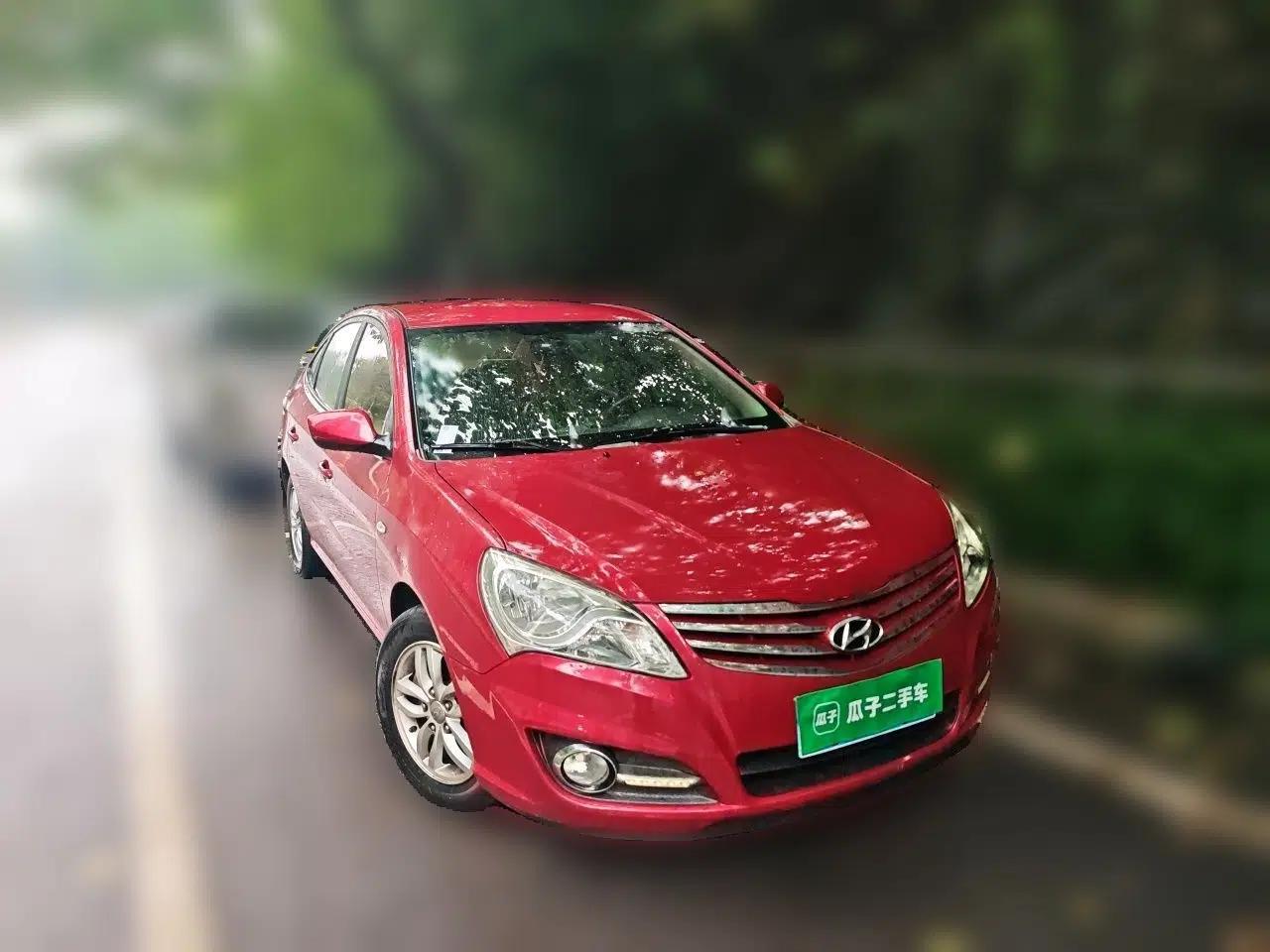 Hyundai Celesta 2015 1.6L Automatic Comfort Model — миниатюра 3