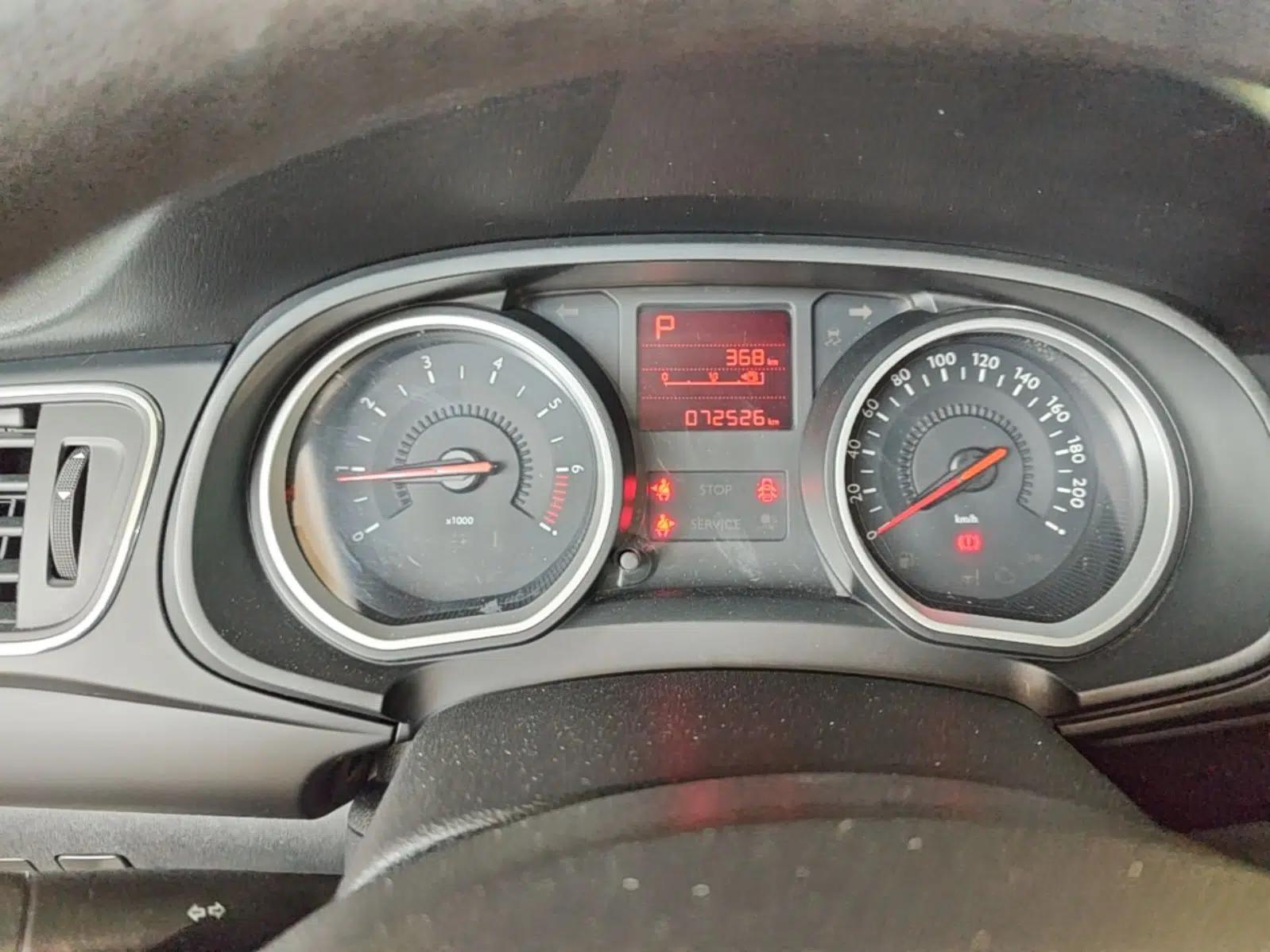 Citroen C3-XR 2015 1.6L Automatic Fashion Model — миниатюра 14