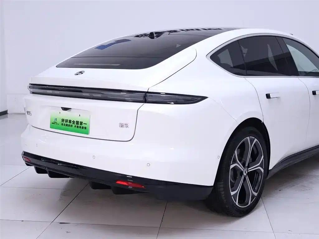 NIO ET5 2025 model 75kWh — миниатюра 8