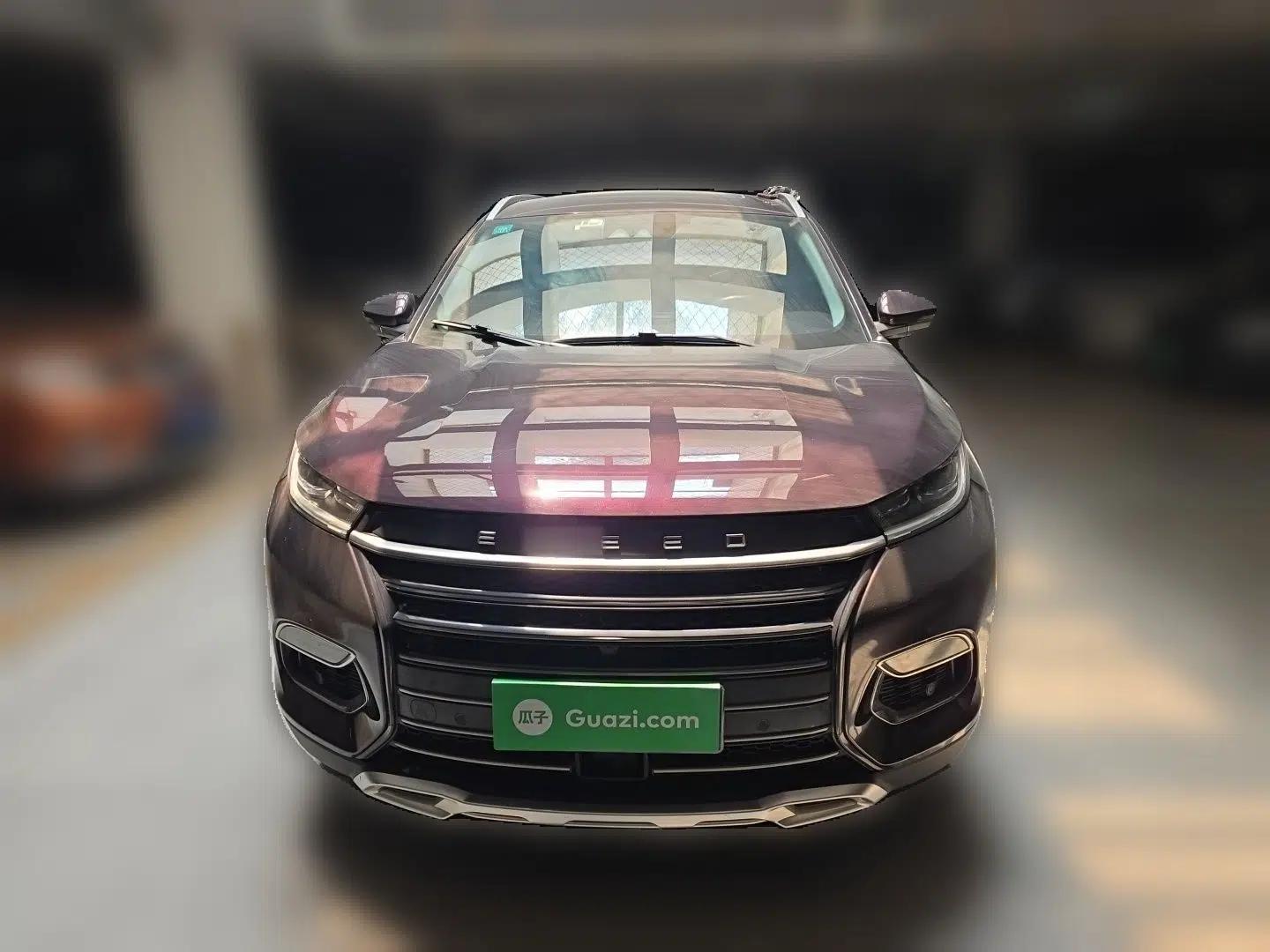 EXEED Lingyun 2019 1.6T Two-Wheel Drive Diamond Edition — миниатюра 2
