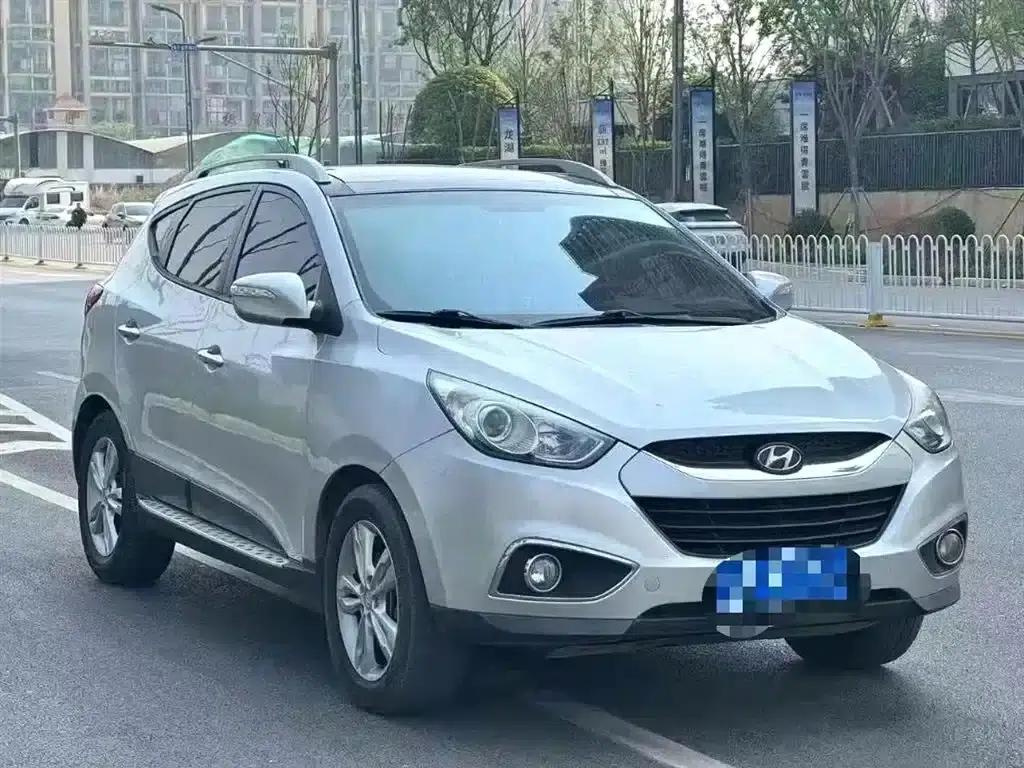 Beijing Hyundai ix35 2010 2.0L Automatic 2WD Elite GLS — миниатюра 3