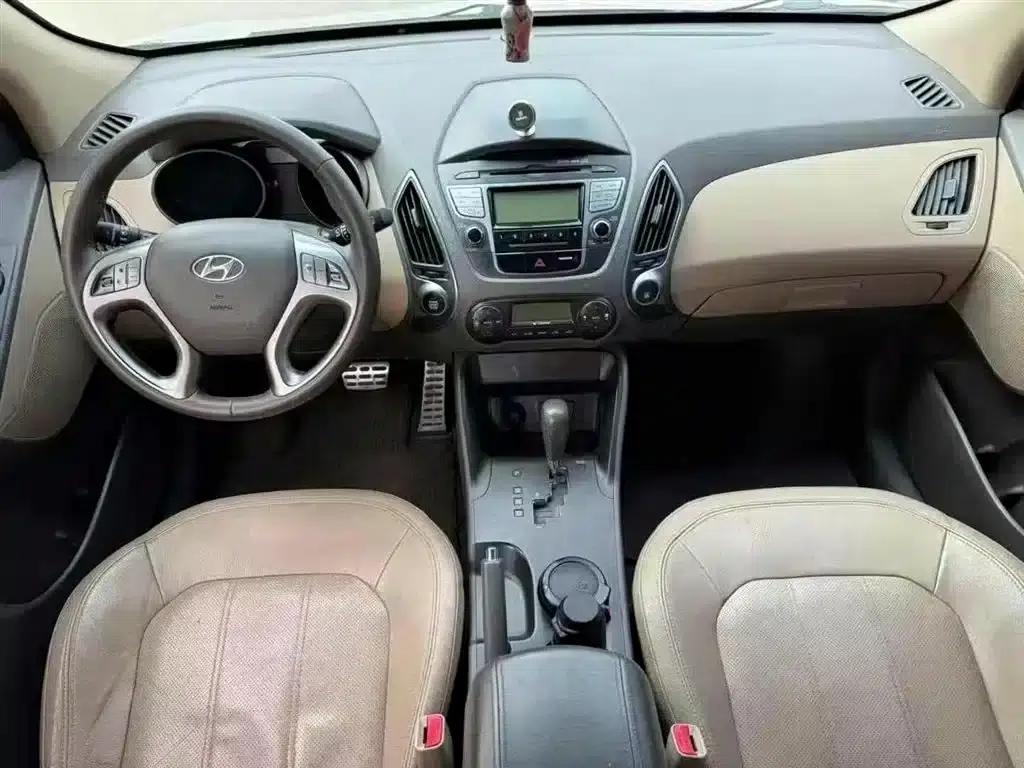 Beijing Hyundai ix35 2010 2.0L Automatic 2WD Elite GLS — миниатюра 6