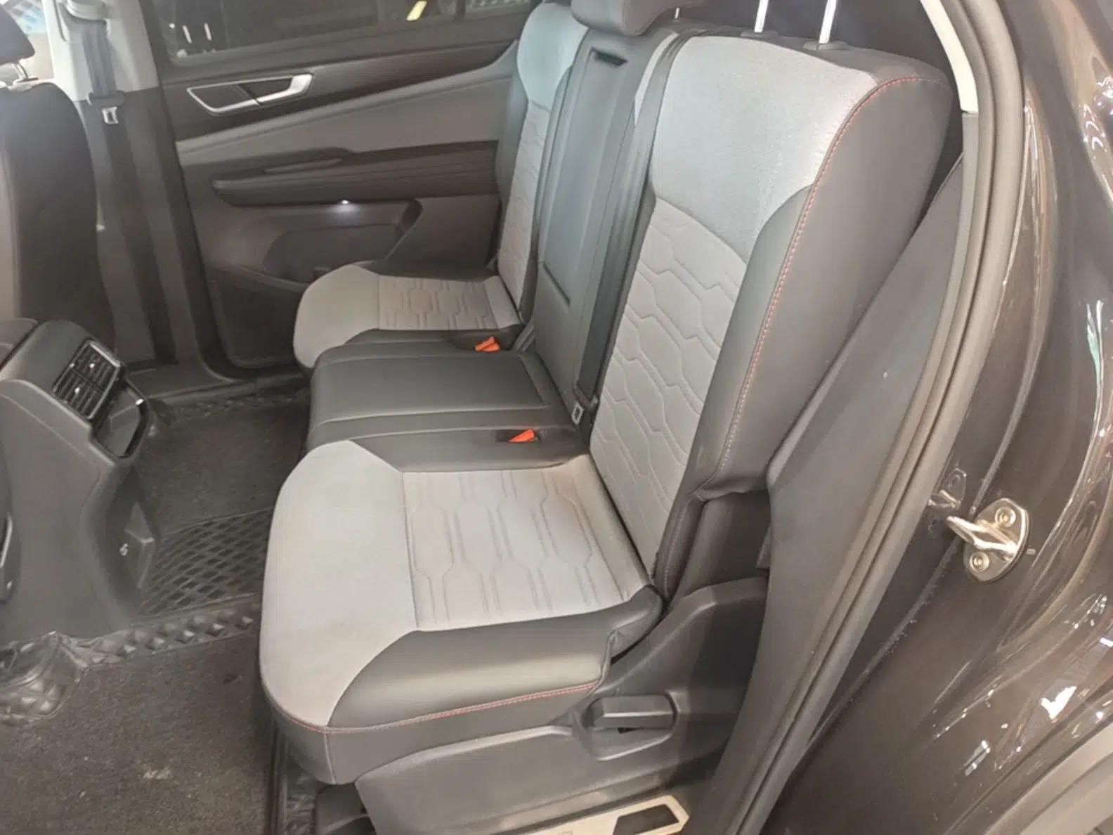 Volkswagen Teramont X 2021 380TSI Four-Wheel Drive Luxury Edition — миниатюра 20