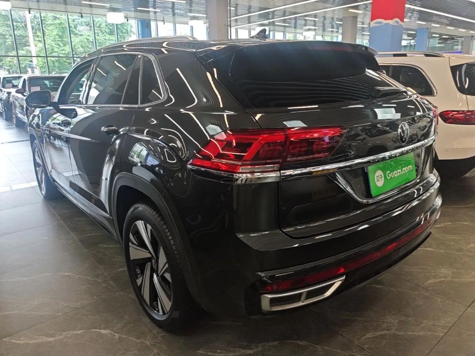 Volkswagen Teramont X 2021 380TSI Four-Wheel Drive Luxury Edition — миниатюра 4
