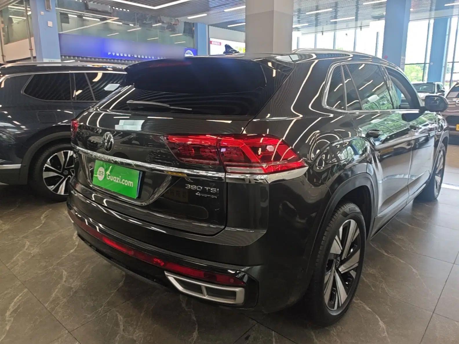 Volkswagen Teramont X 2021 380TSI Four-Wheel Drive Luxury Edition — миниатюра 6