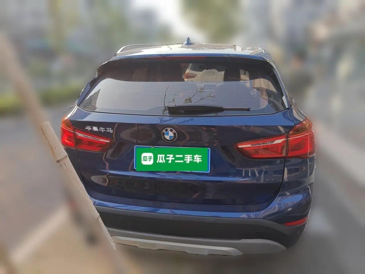 BMW X1 2018 sDrive18Li Luxury Model — миниатюра 5