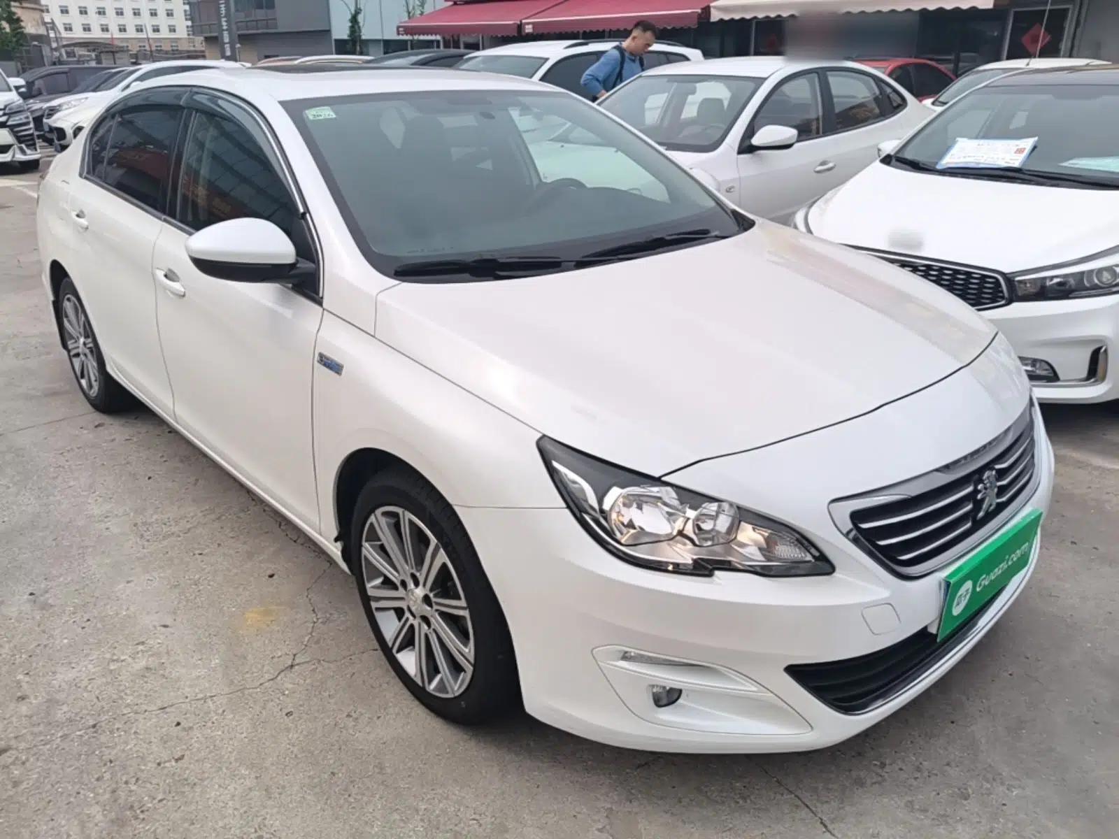 Peugeot 408 2016 1.6T Automatic Luxury Edition — миниатюра 3