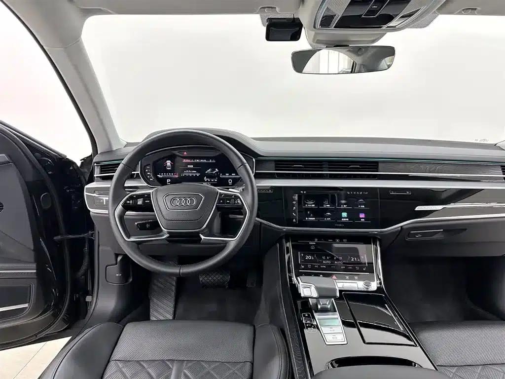 2023 Audi A8 A8L 50 TFSI quattro Premium Edition — миниатюра 12