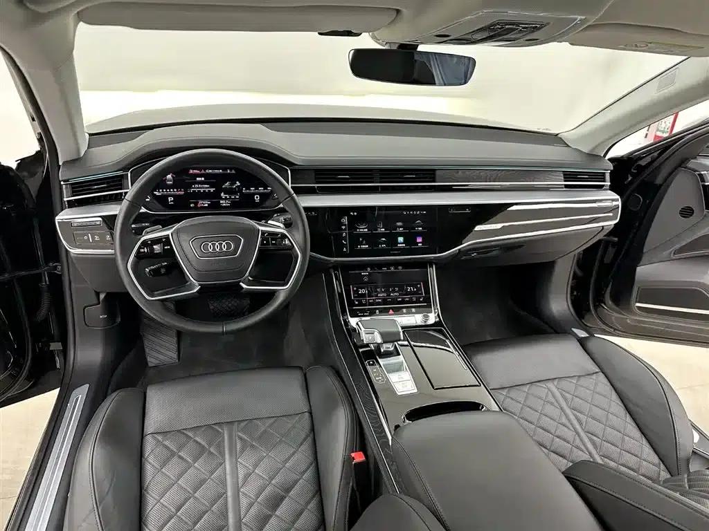 2023 Audi A8 A8L 50 TFSI quattro Premium Edition — миниатюра 13